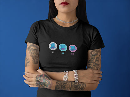 "THREE SELFS" - Women's Relaxed T-Shirt